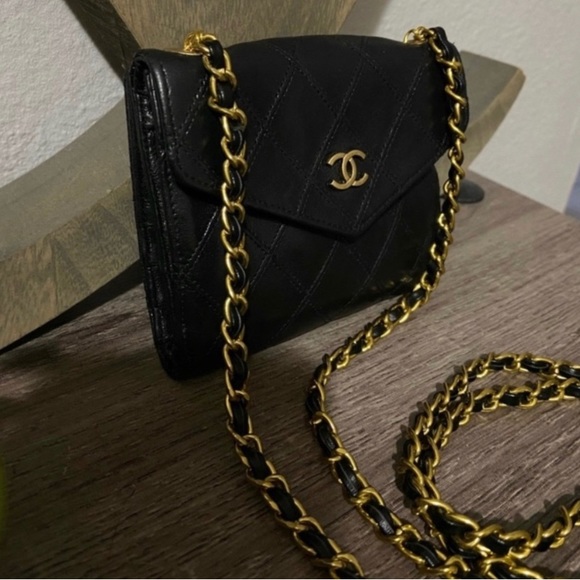 🖤⚜️Chanel Mini Wallet Pearl Crush Chain Quilted Crossbody Micro - Picture 3 of 15